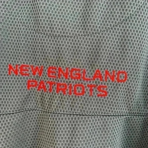 NFL New England Patriots Men’s Quarter Zip Pullover Size Large - Picture 9 of 9